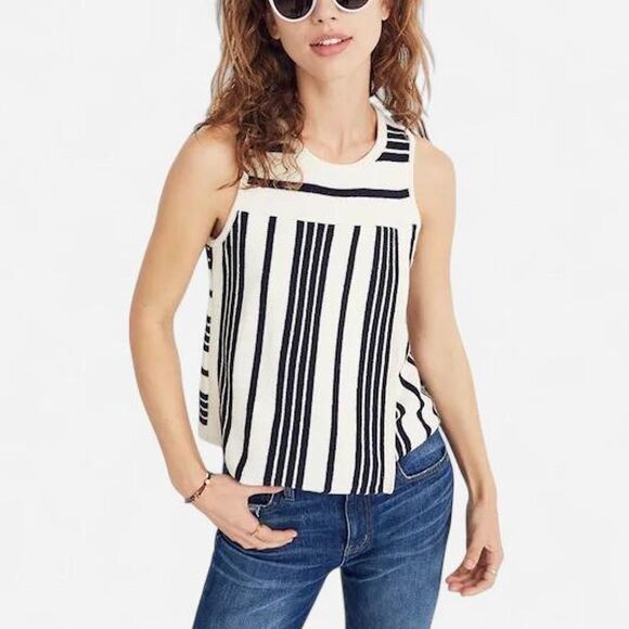 Madewell Women's Black and White Vest - Picture 5 of 5